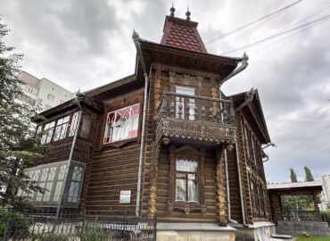 Дома купцов Агафуровых в Екатеринбурге