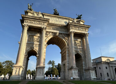 Арка Мира (итал. Arco della Pace) в Милане
