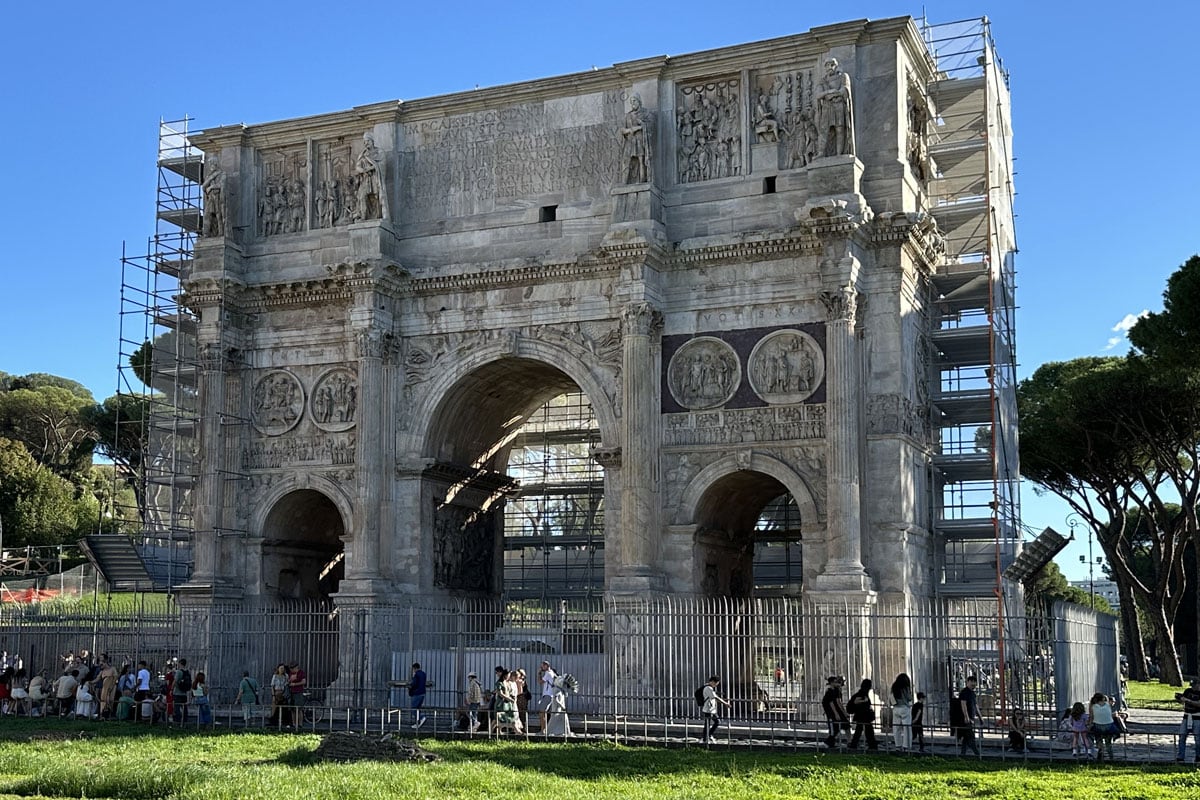 Триумфальная арка Константина