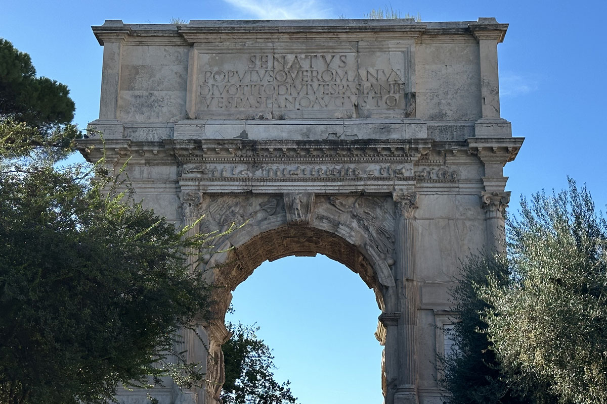 Триумфальная арка Тита