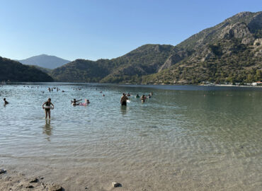 Голубая Лагуна в Олюденизе, Турция