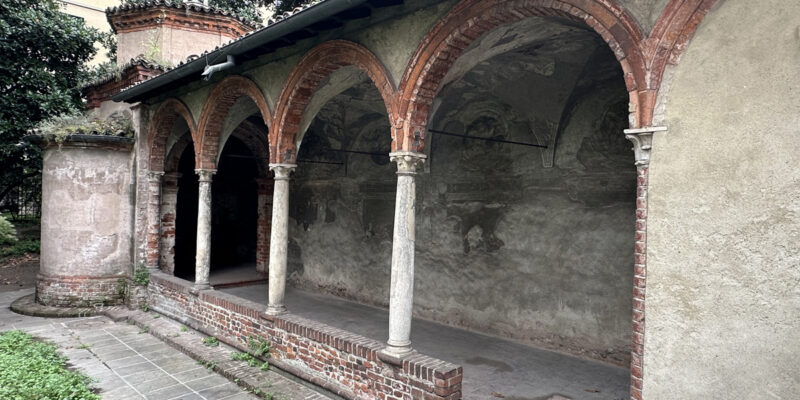 Кашина Поццобонелли в Милане