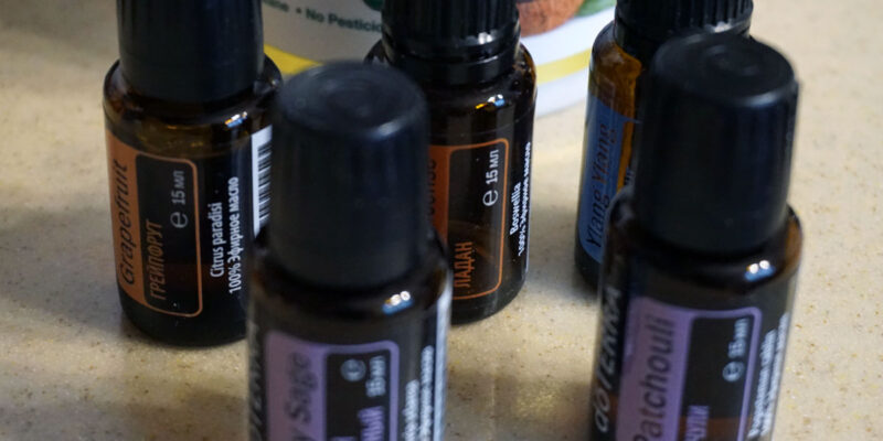 Уход за лицом с помощью эфирных масел