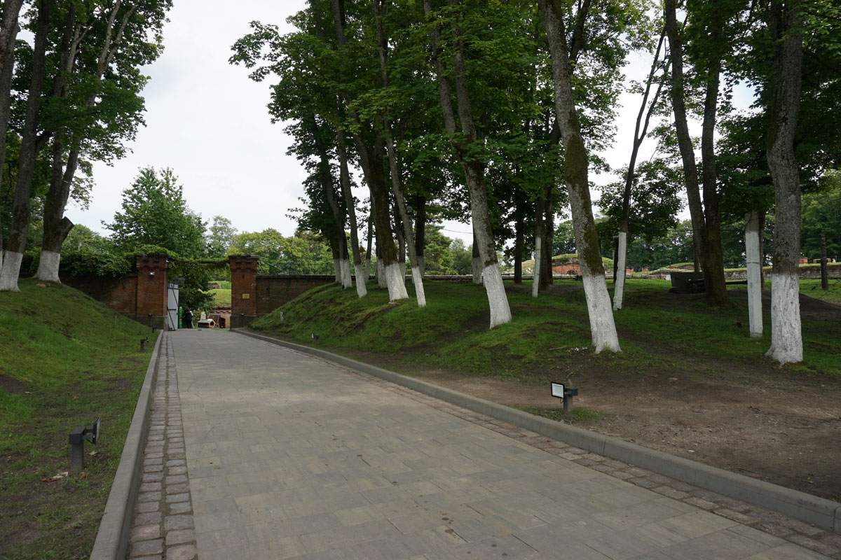 Форт № 11 «Дёнхофф» в Калининграде