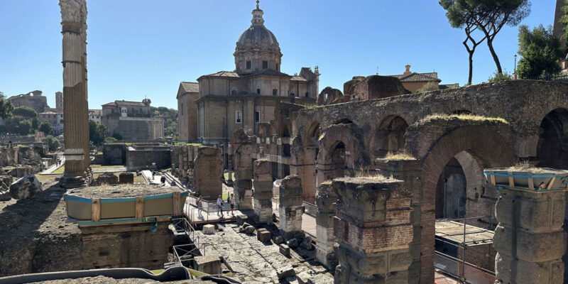 Римский Форум (лат. Forum Romanum)