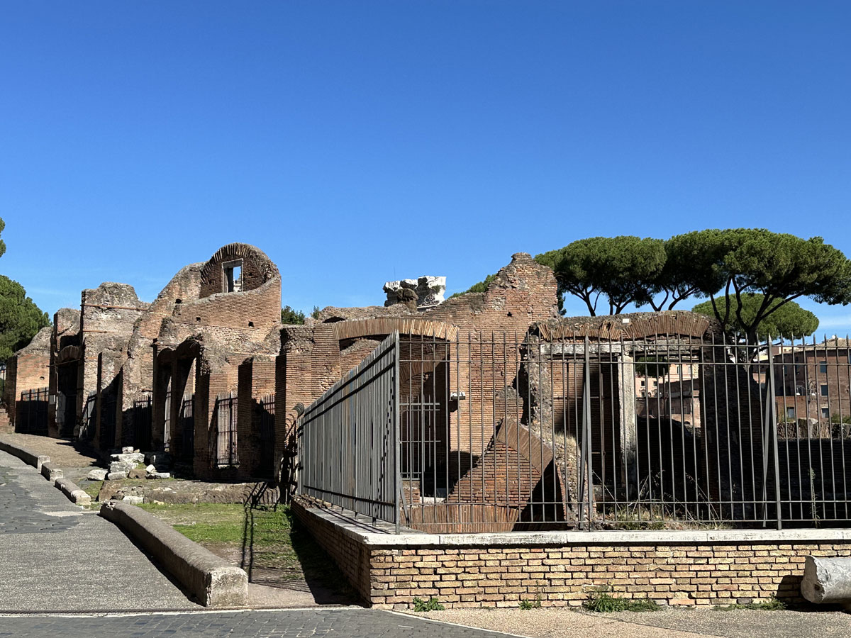 Римский Форум (лат. Forum Romanum)