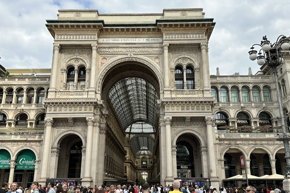 Галерея Виктора Эммануила II в Милане