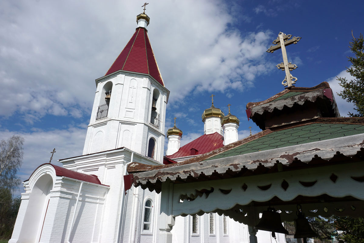 Храм Святого Великомученика Георгия Победоносца в селе Еланыш