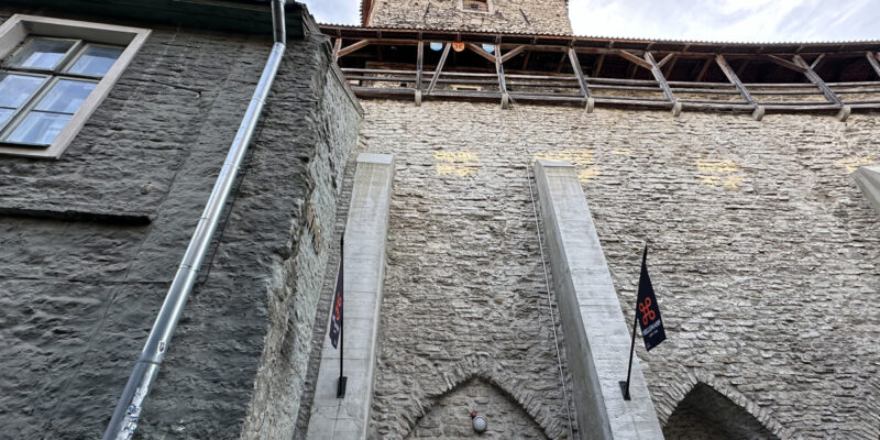 Башня Хеллеман (эст. Hellemani torn) в Таллине