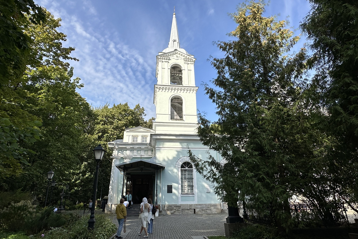 Храм Смоленской иконы Божией Матери в Санкт-Петербурге