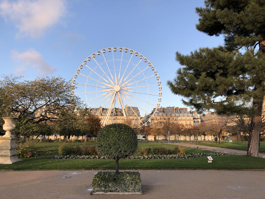 Сад Тюильри в Париже