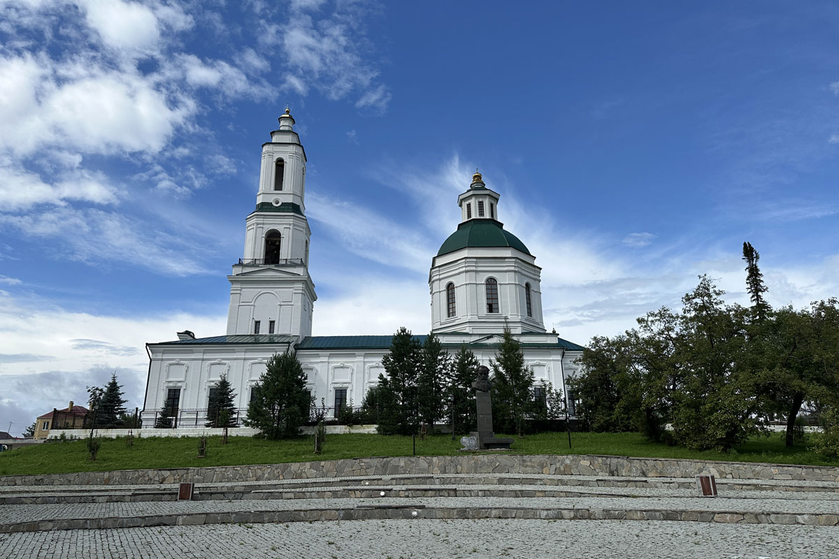 Храм Симеона Богоприимца и Анны Пророчицы в Сысерти