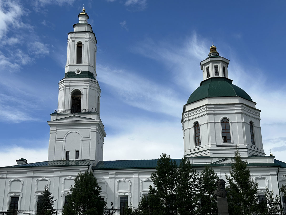 Храм Симеона Богоприимца и Анны Пророчицы в Сысерти