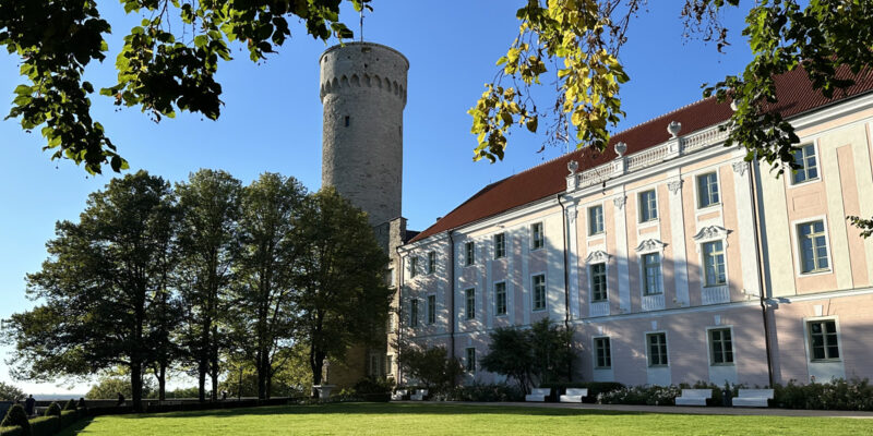 Губернаторский сад (эст. Kuberneri aed) в Таллине