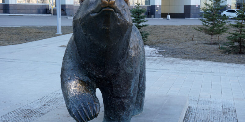 Скульптура «Легенда о Пермском медведе»