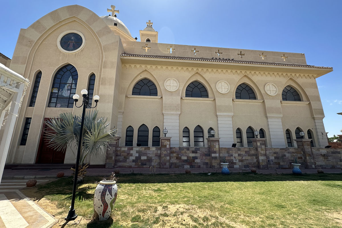 Католический храм Богоматери Мира (Basilica Madonna della Pace) в Шарм-эль-Шейхе