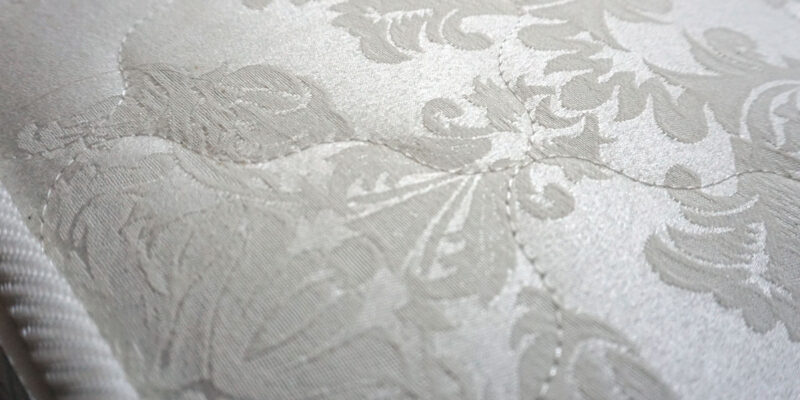 Как почистить матрас