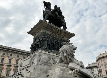 Памятник Виктору Эммануилу II в Милане