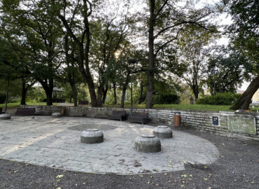 Горка поцелуев, или Мусумяги (эст. Musumägi)