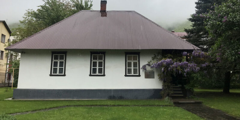 Дом-музей Антона Хансена Таммсааре в Сочи, пос. Эстосадок