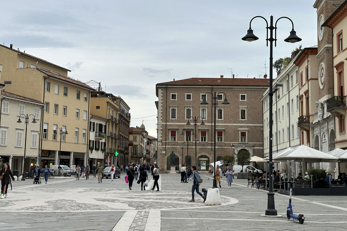 Площадь Тре Мартири