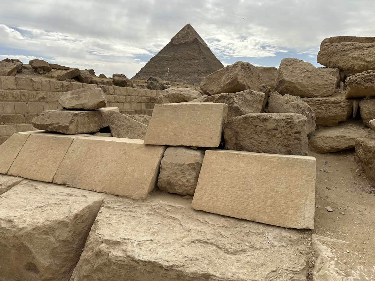 Пирамида Хефрена