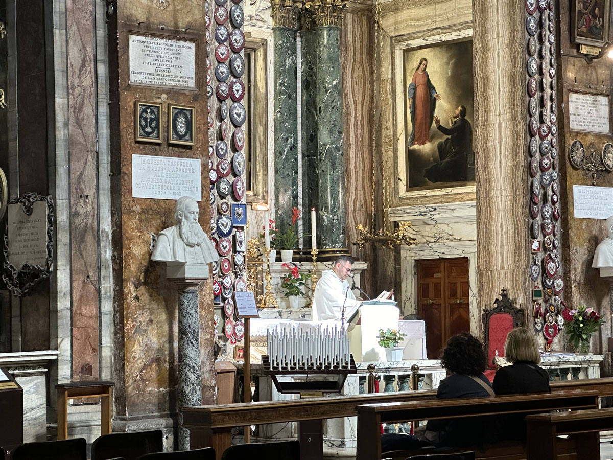 Базилика Сант-Андреа-делле-Фратте (итал. La basilica di Sant'Andrea delle Fratte) в Риме