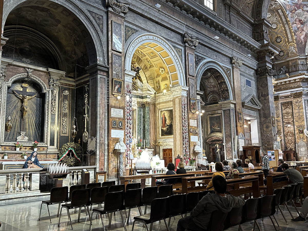 Базилика Сант-Андреа-делле-Фратте (итал. La basilica di Sant'Andrea delle Fratte) в Риме