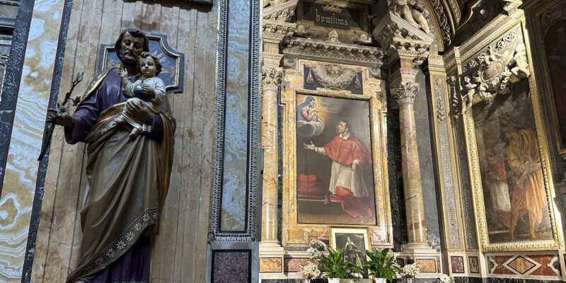 Церковь Санта-Мария-аи-Монти