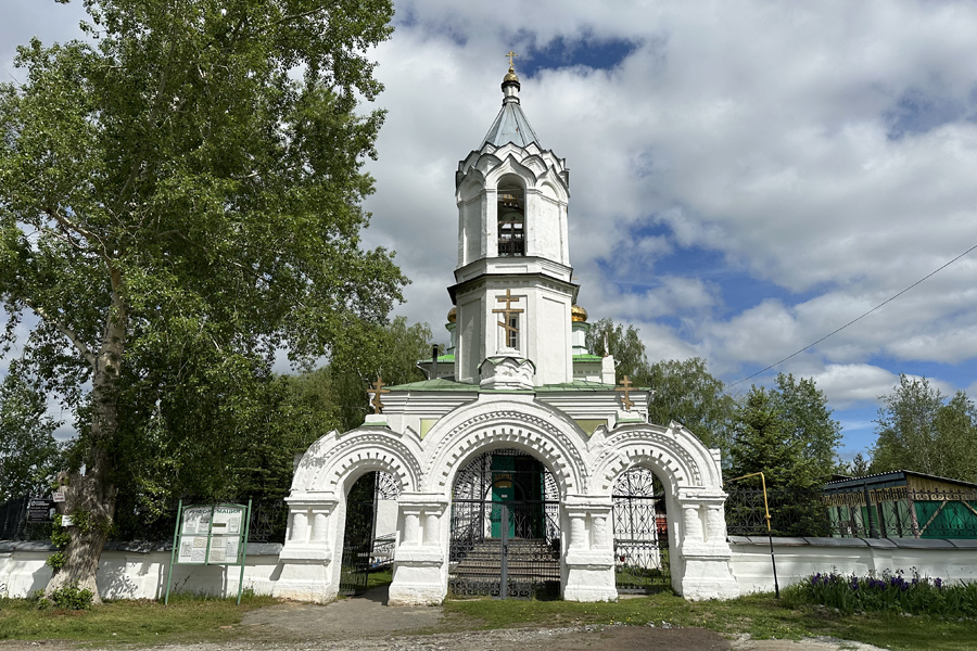 Храм святой великомученицы Параскевы Пятницы в селе Савино