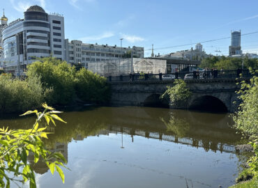 Каменный мост в Екатеринбурге