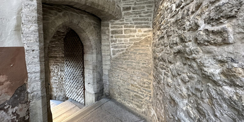 Ворота Люхике-Ялг в Таллине