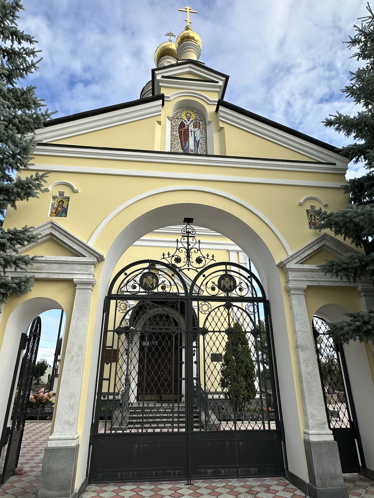Церковь Святителя Николая Чудотворца в Кыштыме