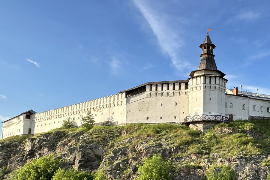 Южная наугольная башня Верхотурского кремля